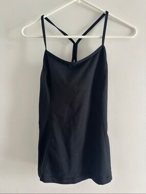 Classic Black Tee - Simple Short Sleeve